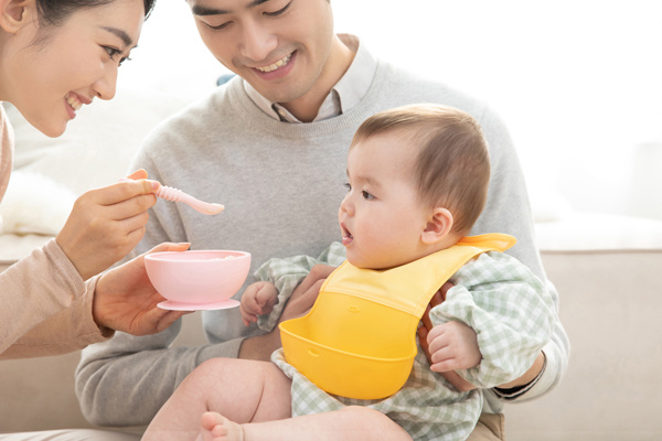 坤和助孕：做试管婴儿有多“遭罪”？一篇漫