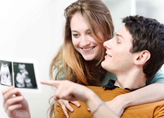 高龄适合做几代试管?优先考虑三代试管!