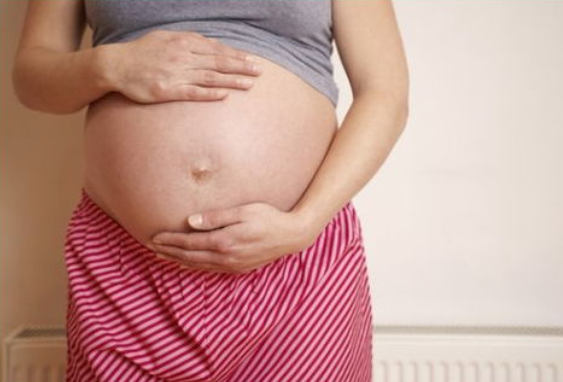 2025全面解读：女性在什么情况下需要做试管婴儿？附成功率与费用分析​